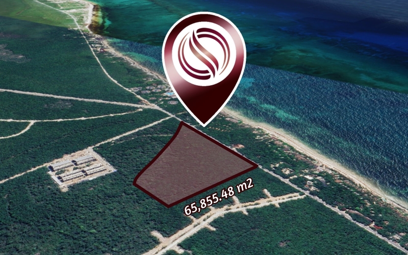 Terreno multifamiliar de 65,855 m2 a minutos del mar, en venta Aldea Zama Tulum.