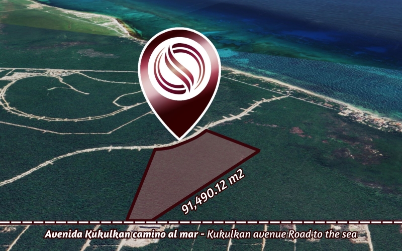 Terreno multifamiliar de 91,490 m2 a minutos del mar, en venta Aldea Zama Tulum.