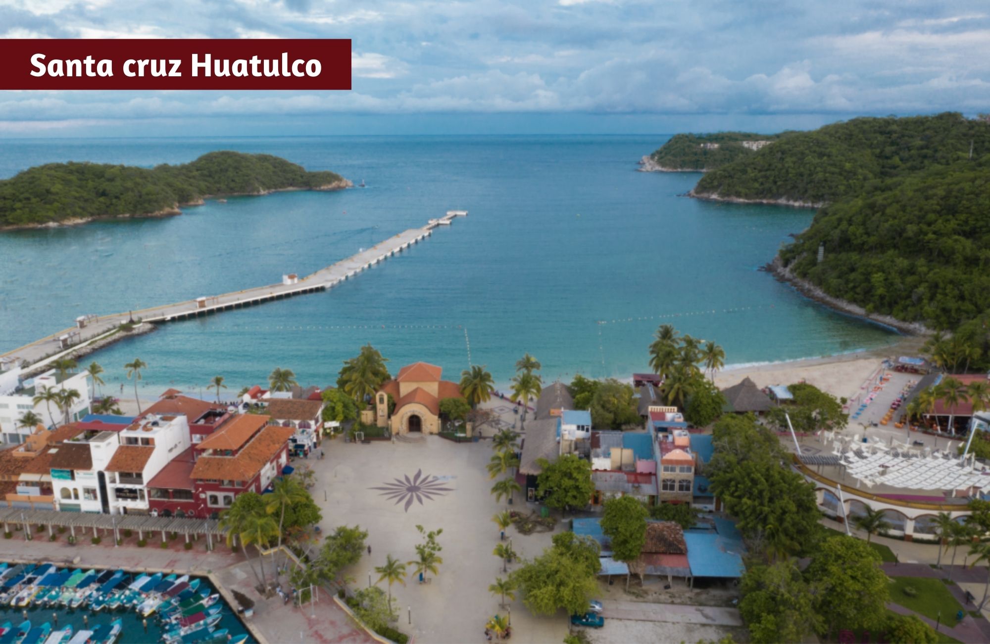 Terreno hotelero con vista al mar, cerca de la playa y la marina, en venta Huatulco.
