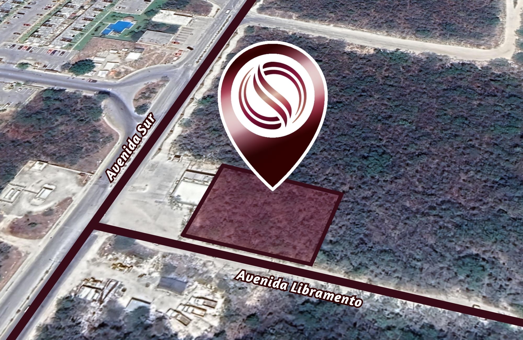 Terreno de uso mixto, en venta Paseo del Sisal, Playa del Carmen.