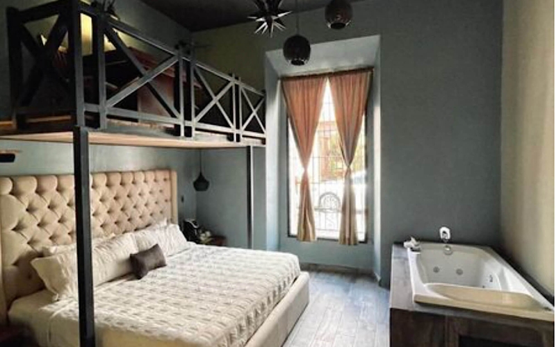 Exclusivo Hotel Boutique con terraza, en venta en el Coraz&oacute;n de Quer&eacute;taro