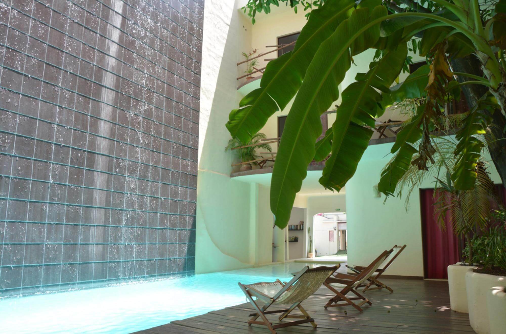 Encantador Hotel Boutique con alberca en Venta, Zona Centro, Playa del Carmen.