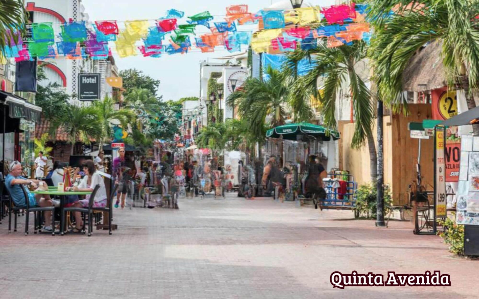 Encantador Hotel Boutique con alberca en Venta, Zona Centro, Playa del Carmen.