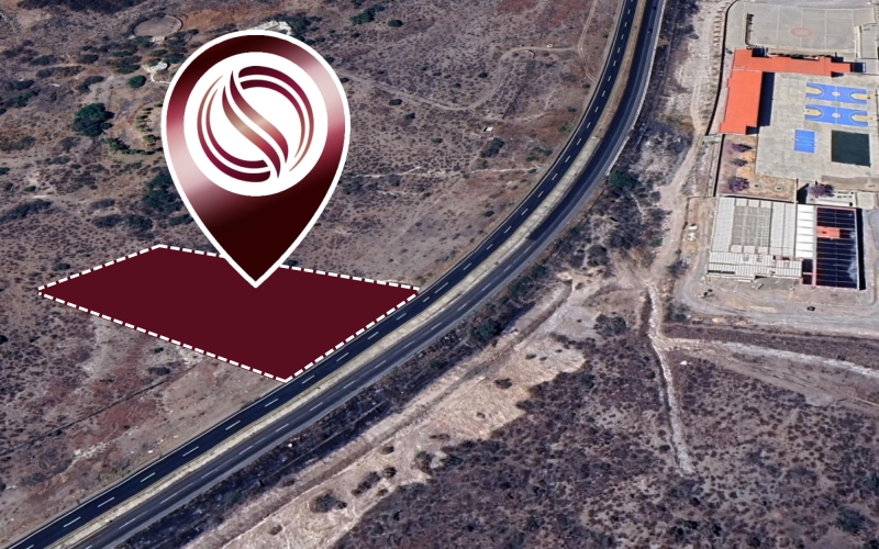 Lote para uso comercial de 3,460 m2 , en venta, Juriquilla, Quer&eacute;taro.