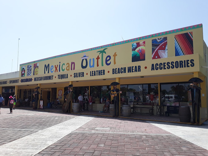 Lot in Archaeological Zone, Mixed Land Use, For Sale, Tulum, Quintana Roo.