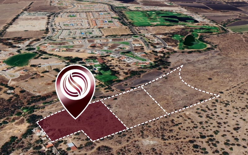 Lote comercial en campo de golf, vi&ntilde;edos, en venta, San Miguel de Allende.