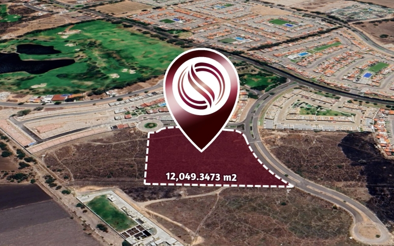 Lote de 12,049 m&sup2; en comunidad cerrada con campo de golf, en venta, San Miguel de Allende.