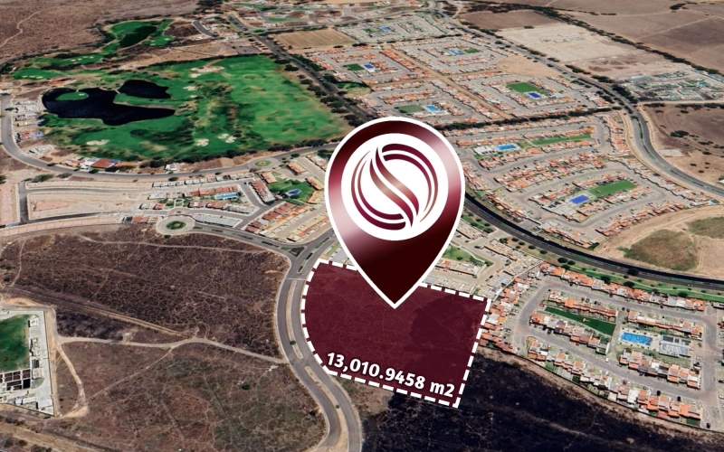 Lote de 13,010 m&sup2; en comunidad cerrada con campo de golf, en venta, San Miguel de Allende.