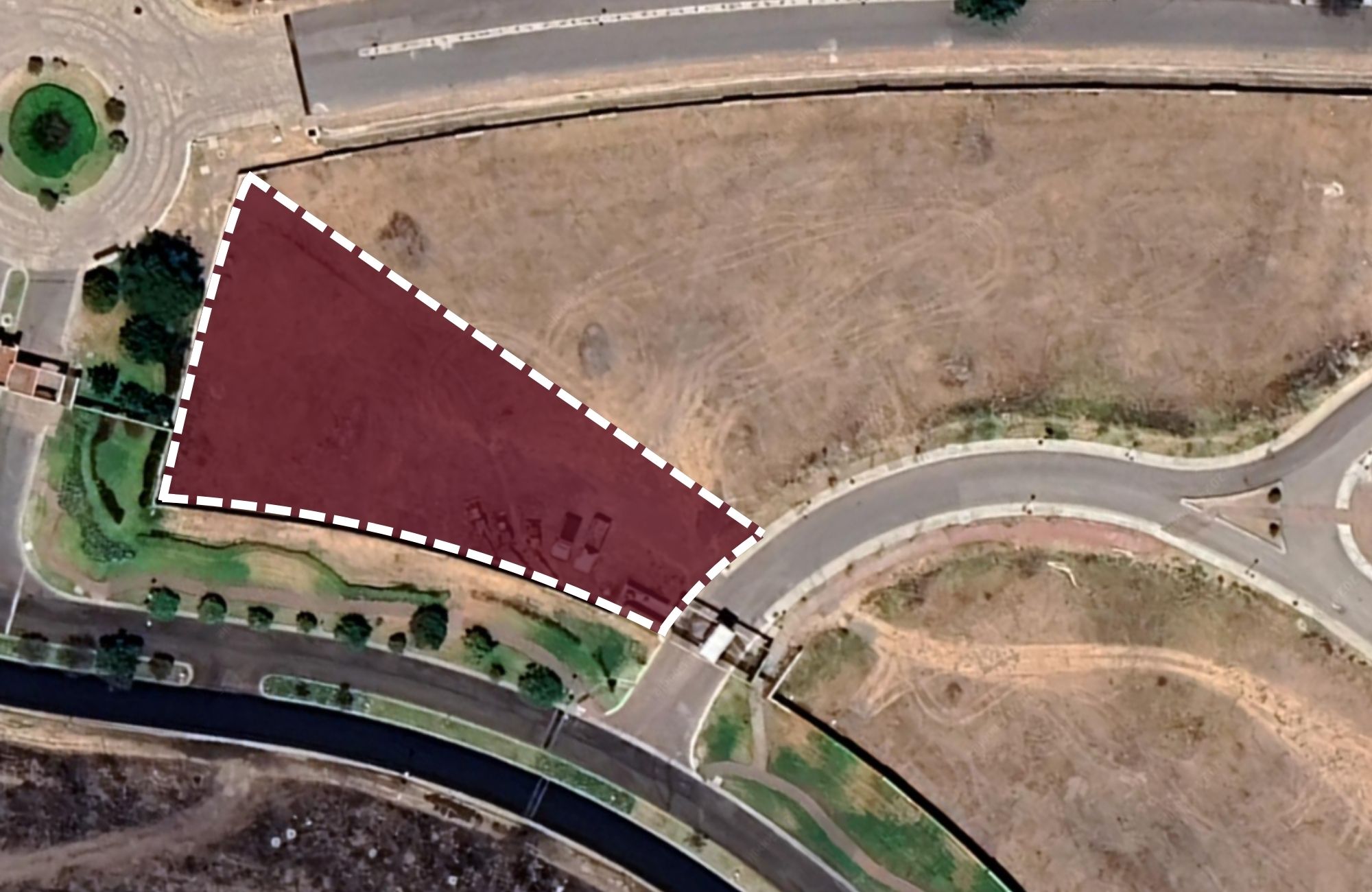 Lote para 31 viviendas en comunidad cerrada con campo de golf, en venta, San Miguel de Allende.