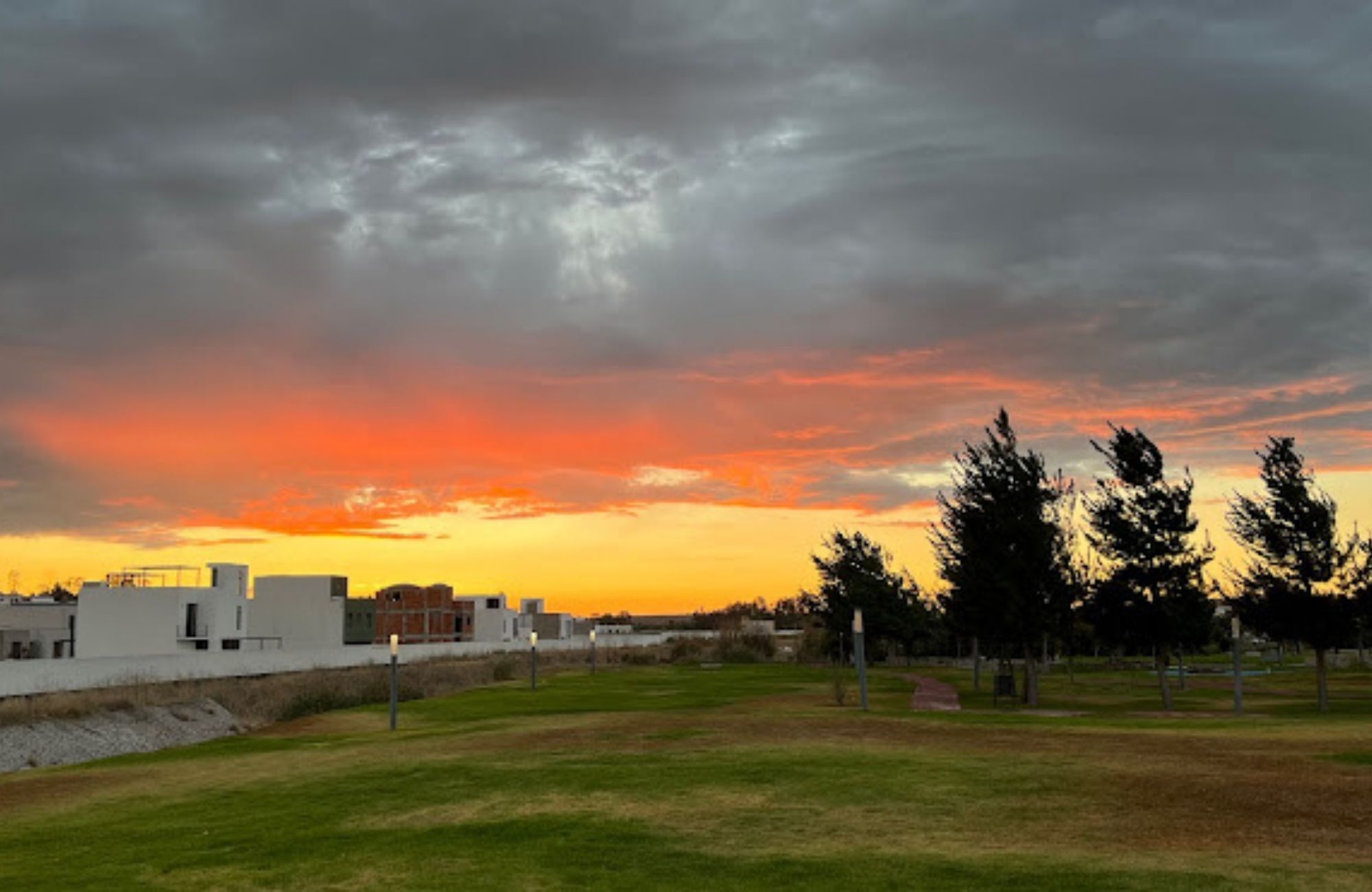 Lote para 31 viviendas en comunidad cerrada con campo de golf, en venta, San Miguel de Allende.