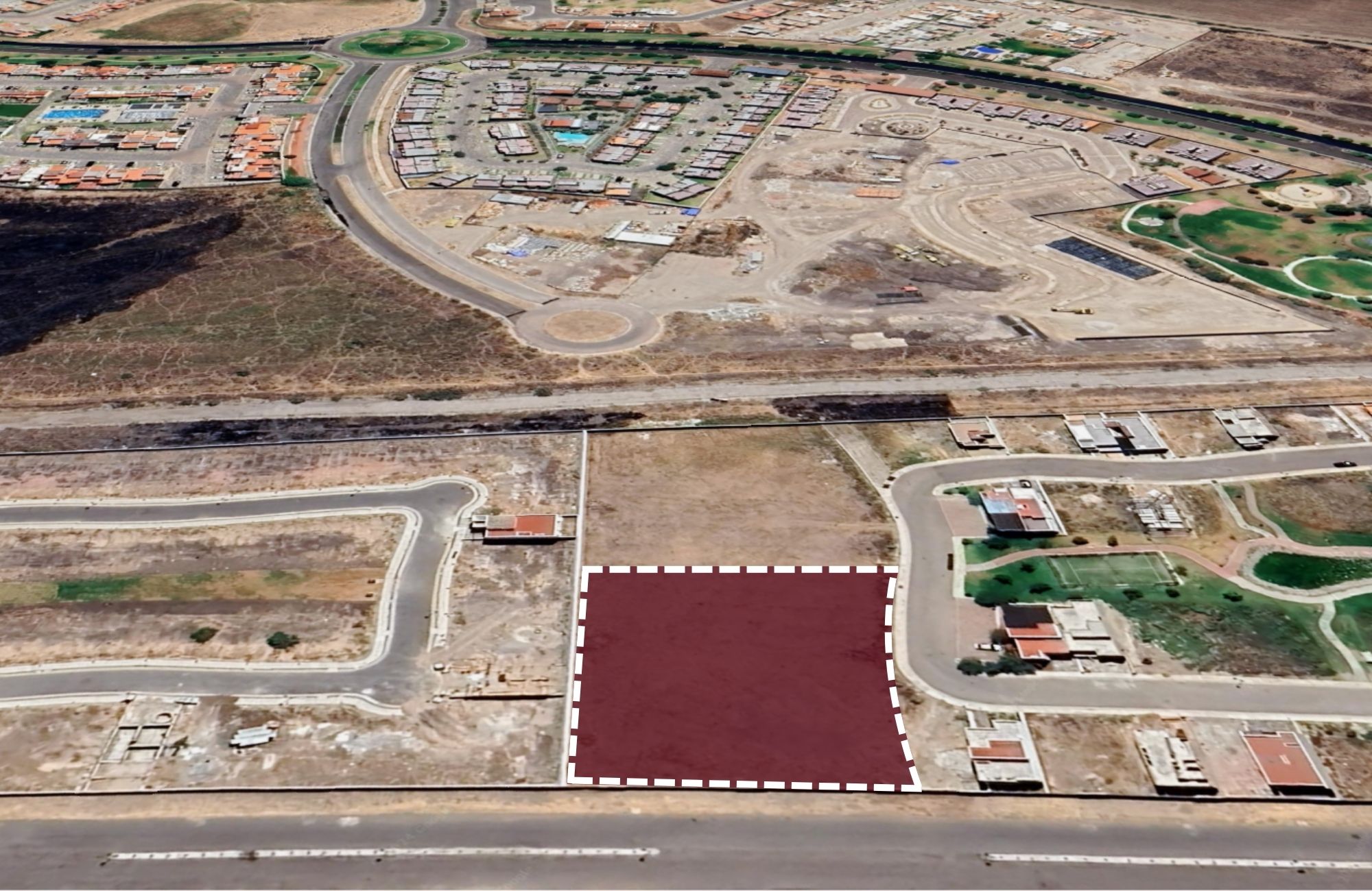 Lote para 31 viviendas en comunidad cerrada con campo de golf, en venta, San Miguel de Allende.