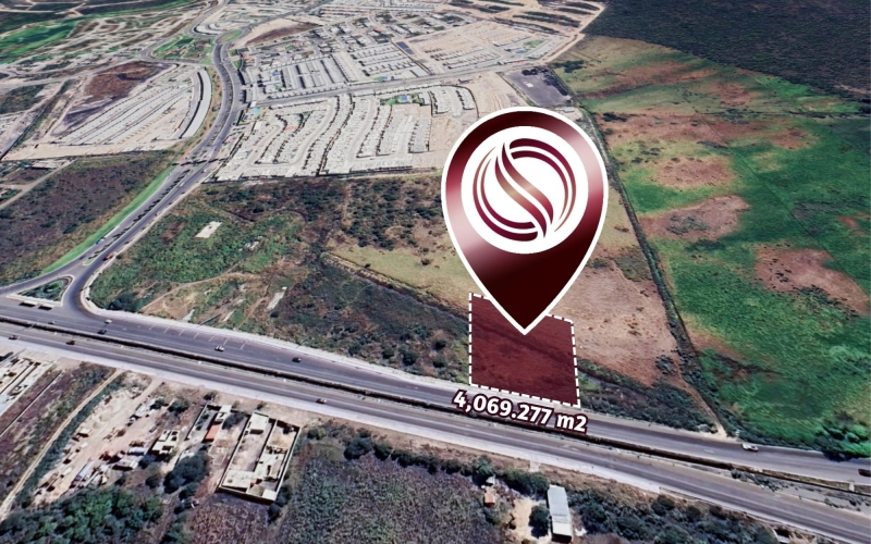 Commercial lot for sale in an exclusive area of El Marqu&eacute;s, Quer&eacute;taro.