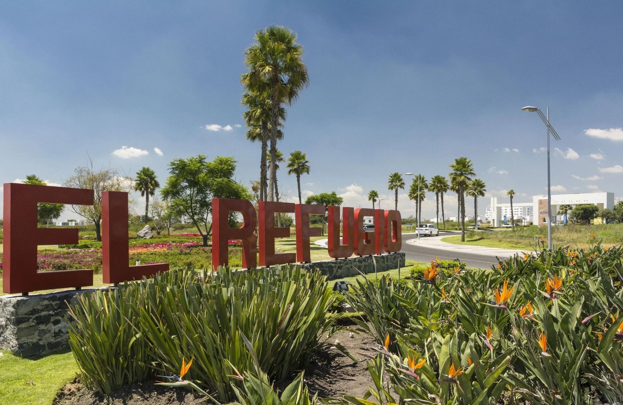 Lote para desarrollo vertical de 5,453 m2, en venta, en El Refugio, Quer&eacute;taro