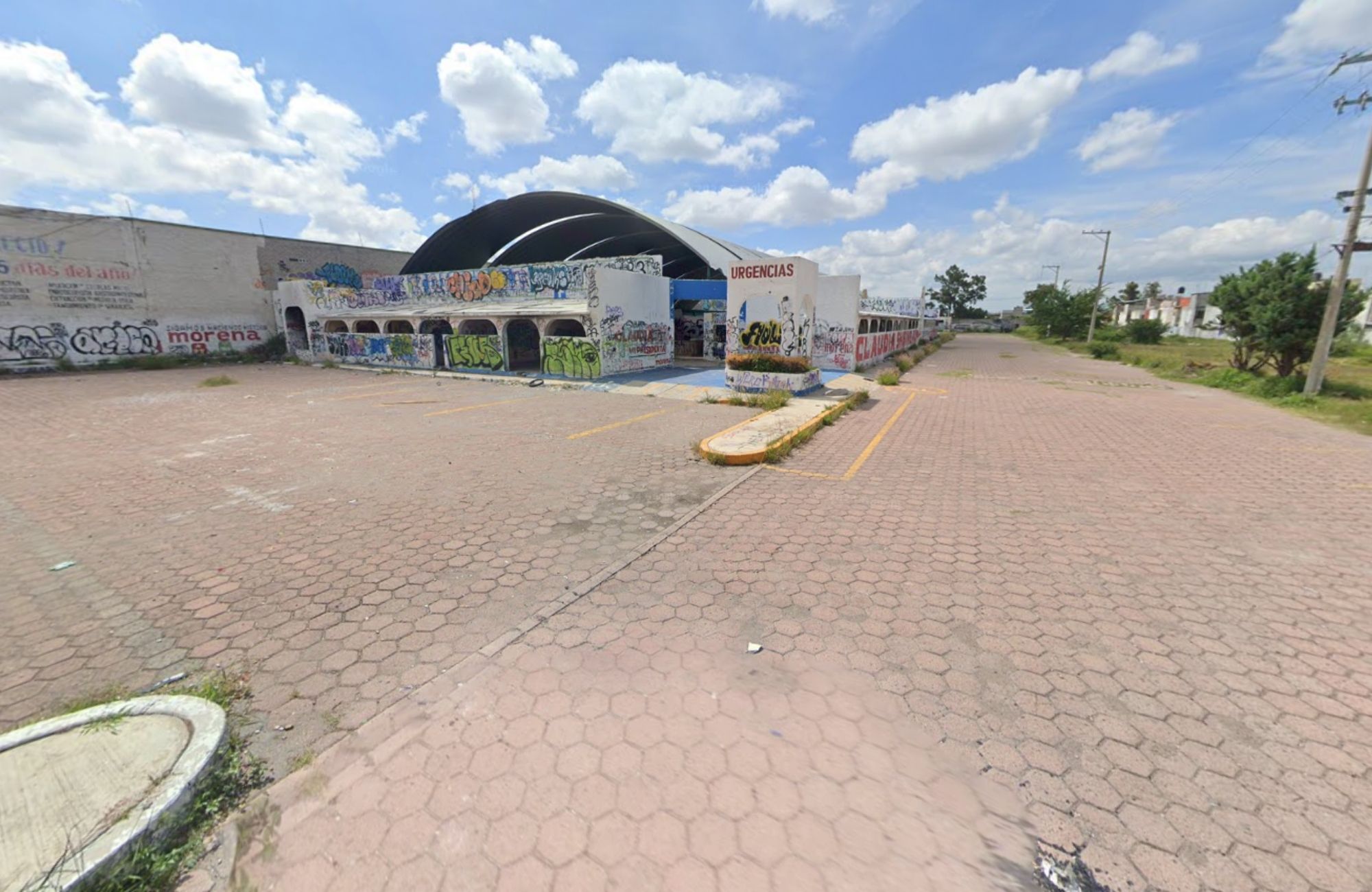 Macrolote habitacional de 5,988 m2 en venta, Jurica, Quer&eacute;taro.