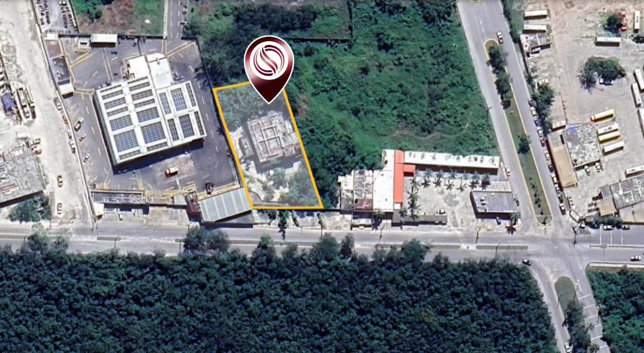 Terreno uso de suelo comercial, en venta 65 Avenida, Cozumel