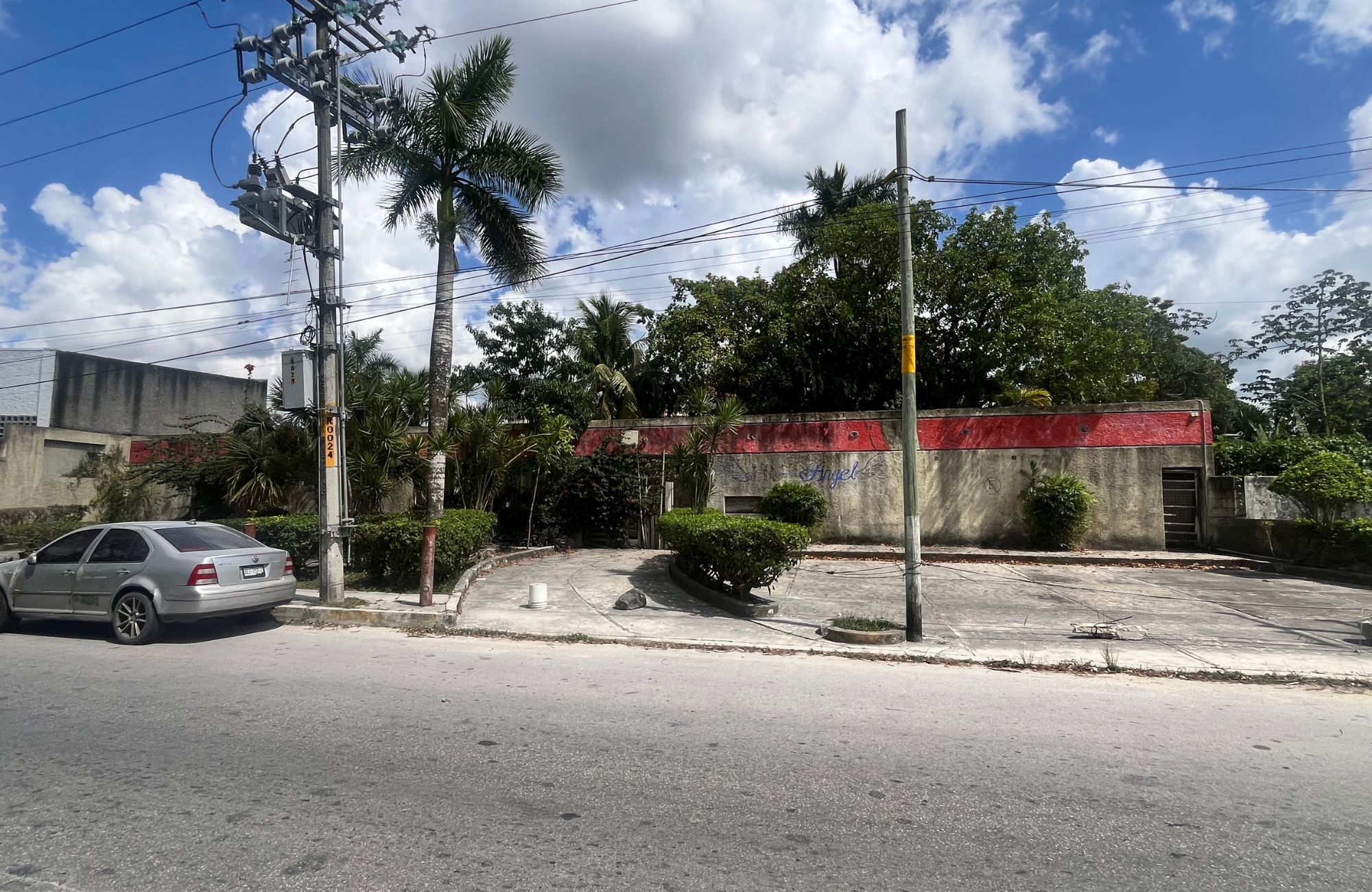 Terreno uso de suelo comercial, en venta 65 Avenida, Cozumel