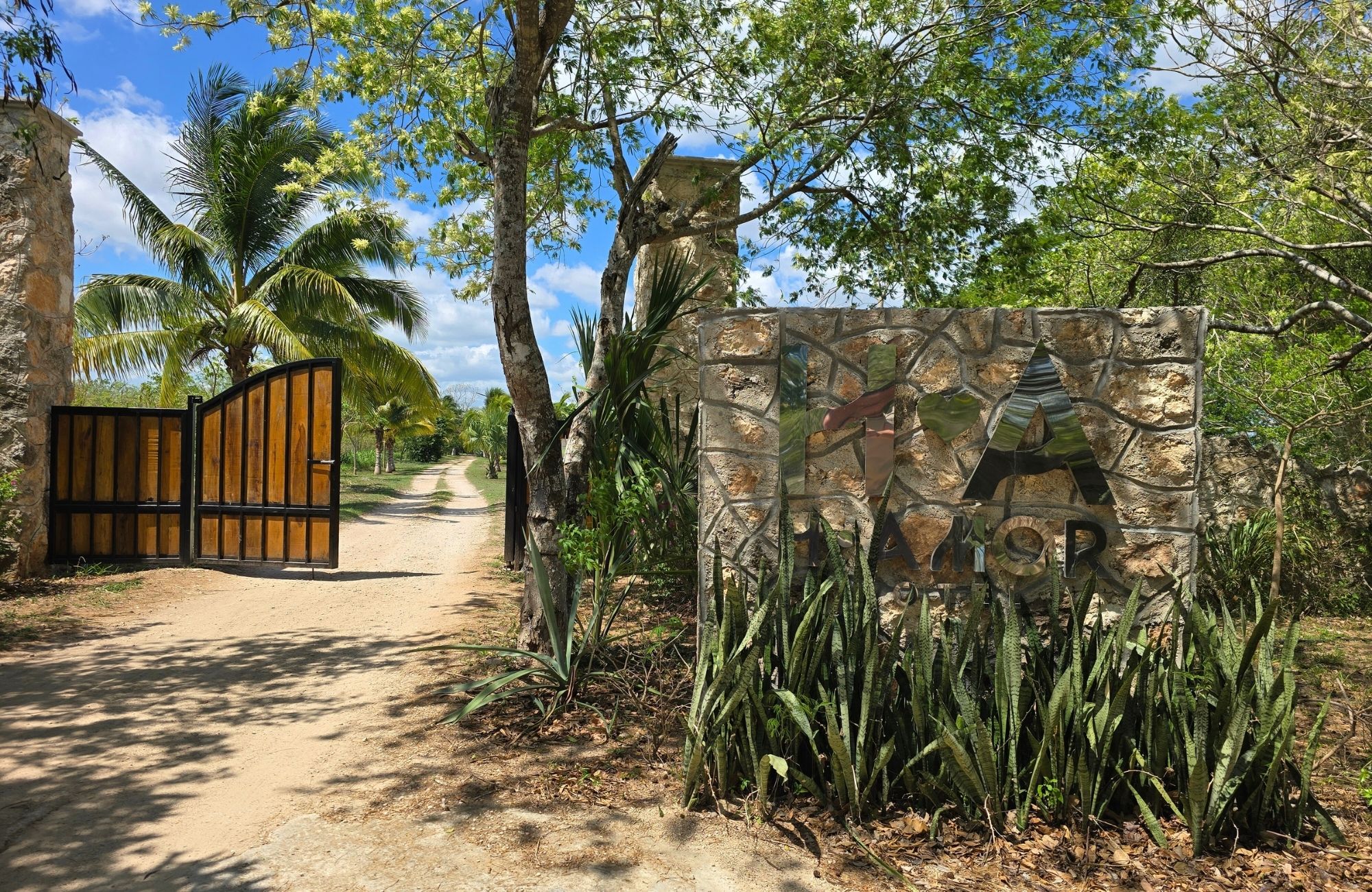 98-Hectare Ranch with Boutique Hotel and Amenities for Sale, Panab&aacute;, Yucat&aacute;n
