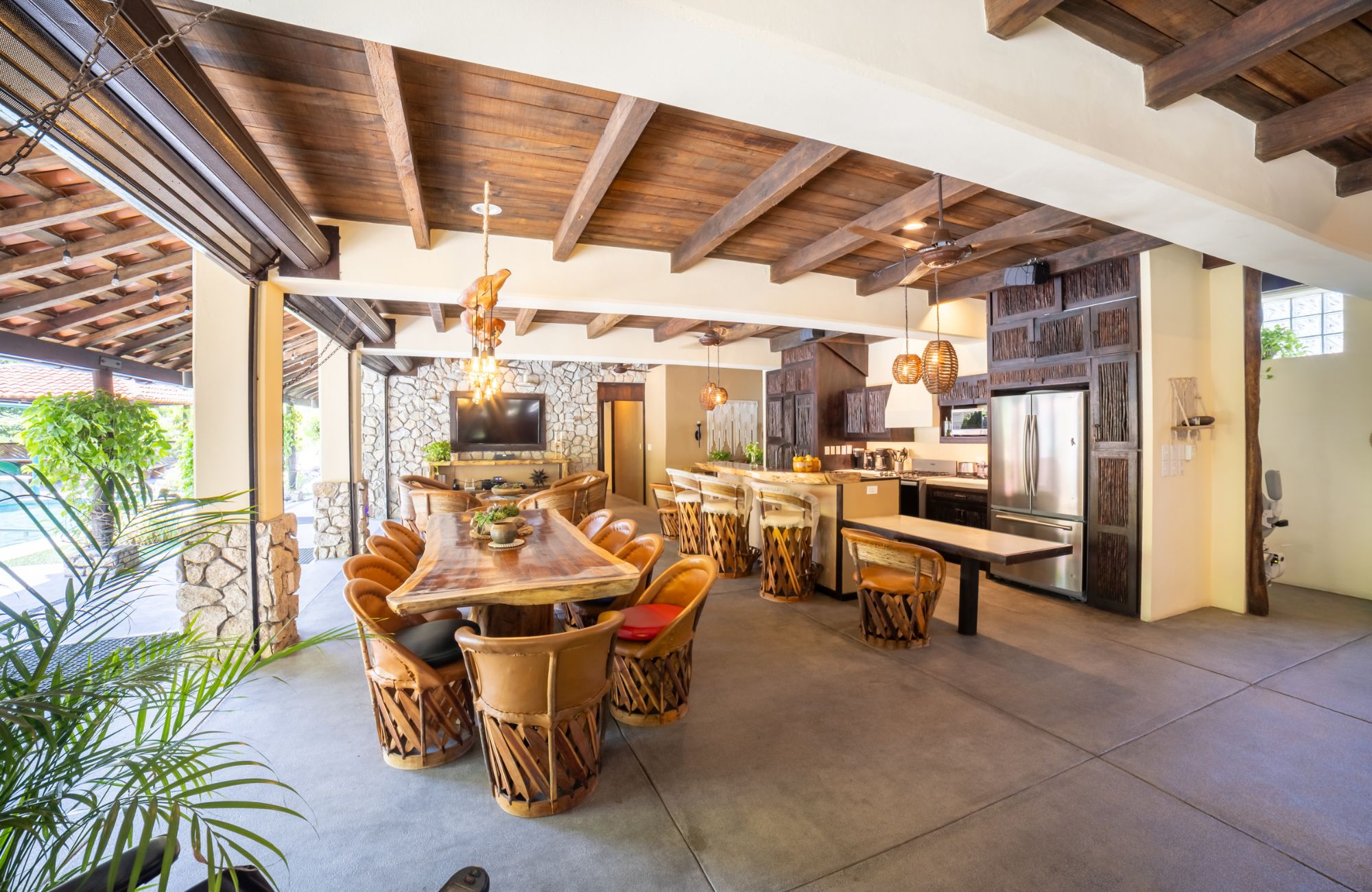 Hotel Boutique accesible a 300m del mar, en venta, La Bocana, Huatulco