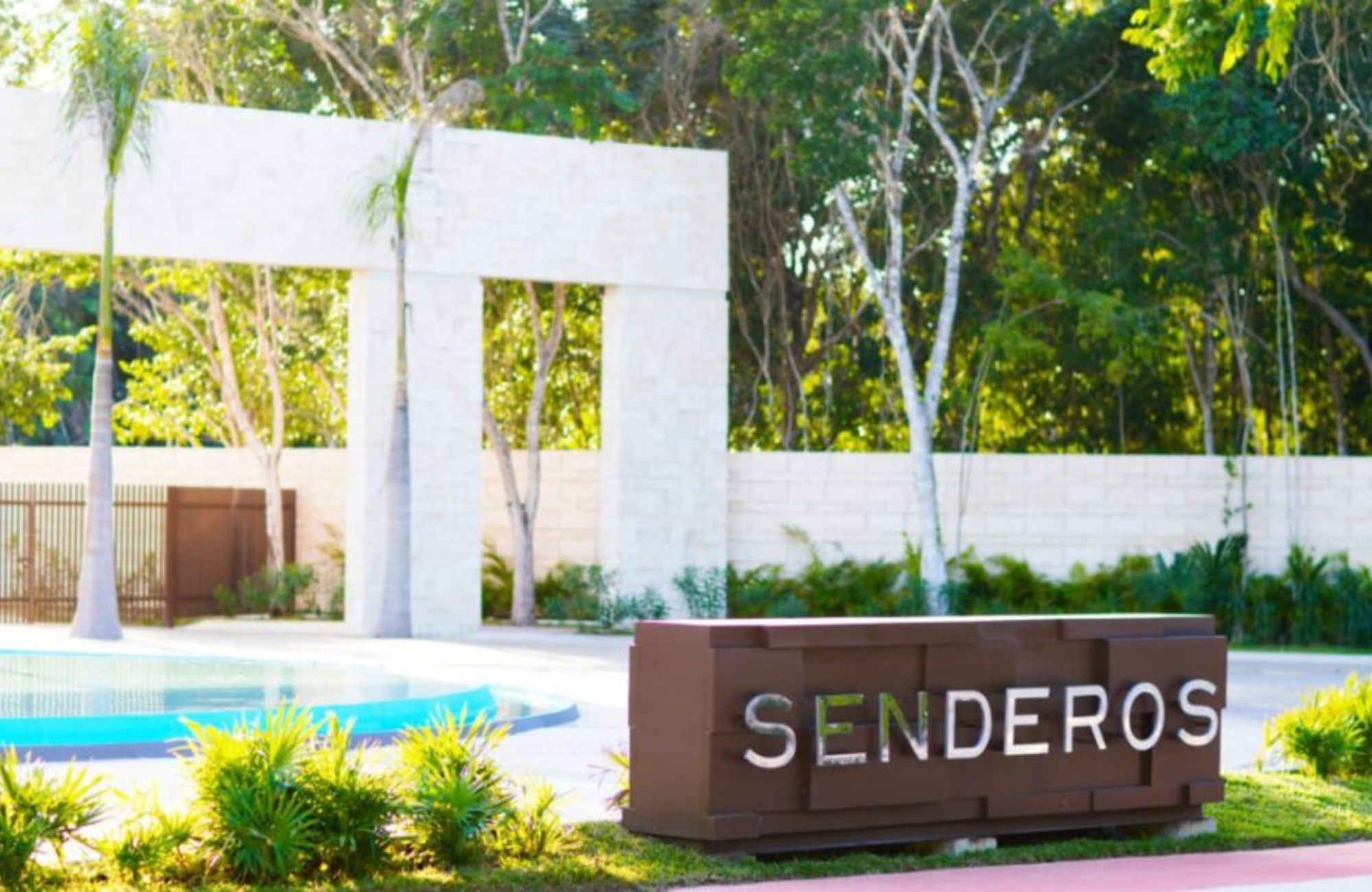 Terreno multifamiliar en Comunidad privada, en venta Playa del Carmen.