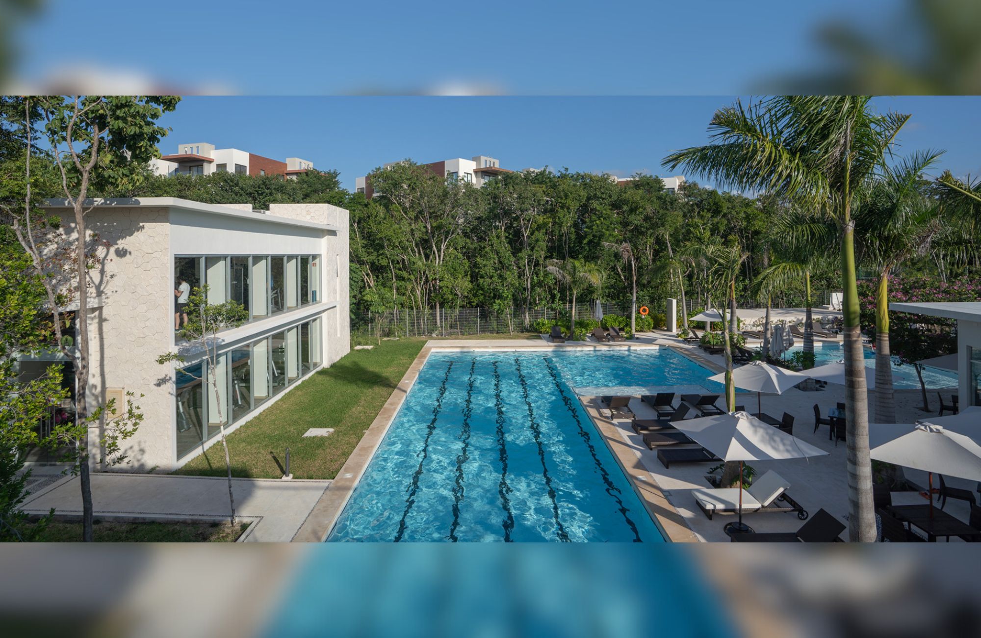 Terreno multifamiliar en Comunidad privada, en venta Playa del Carmen.
