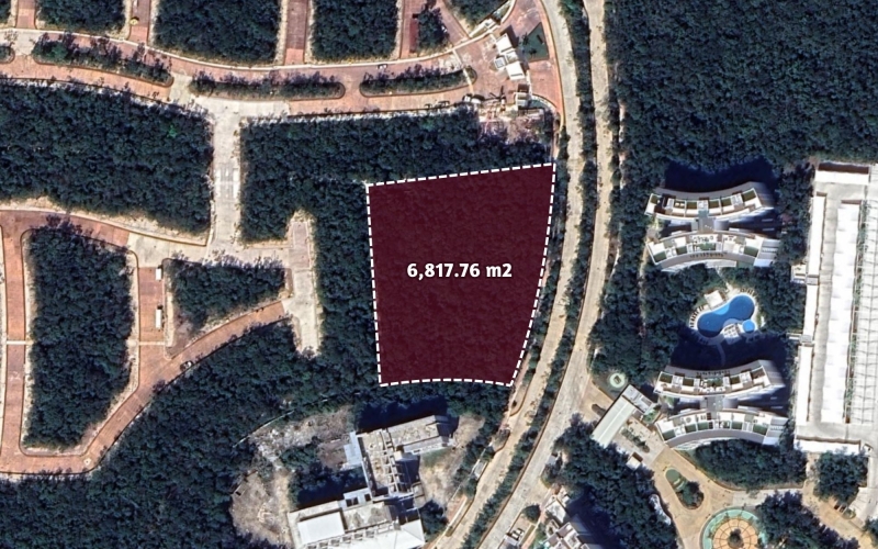 Lote multifamiliar en Comunidad privada, en venta Playa del Carmen.