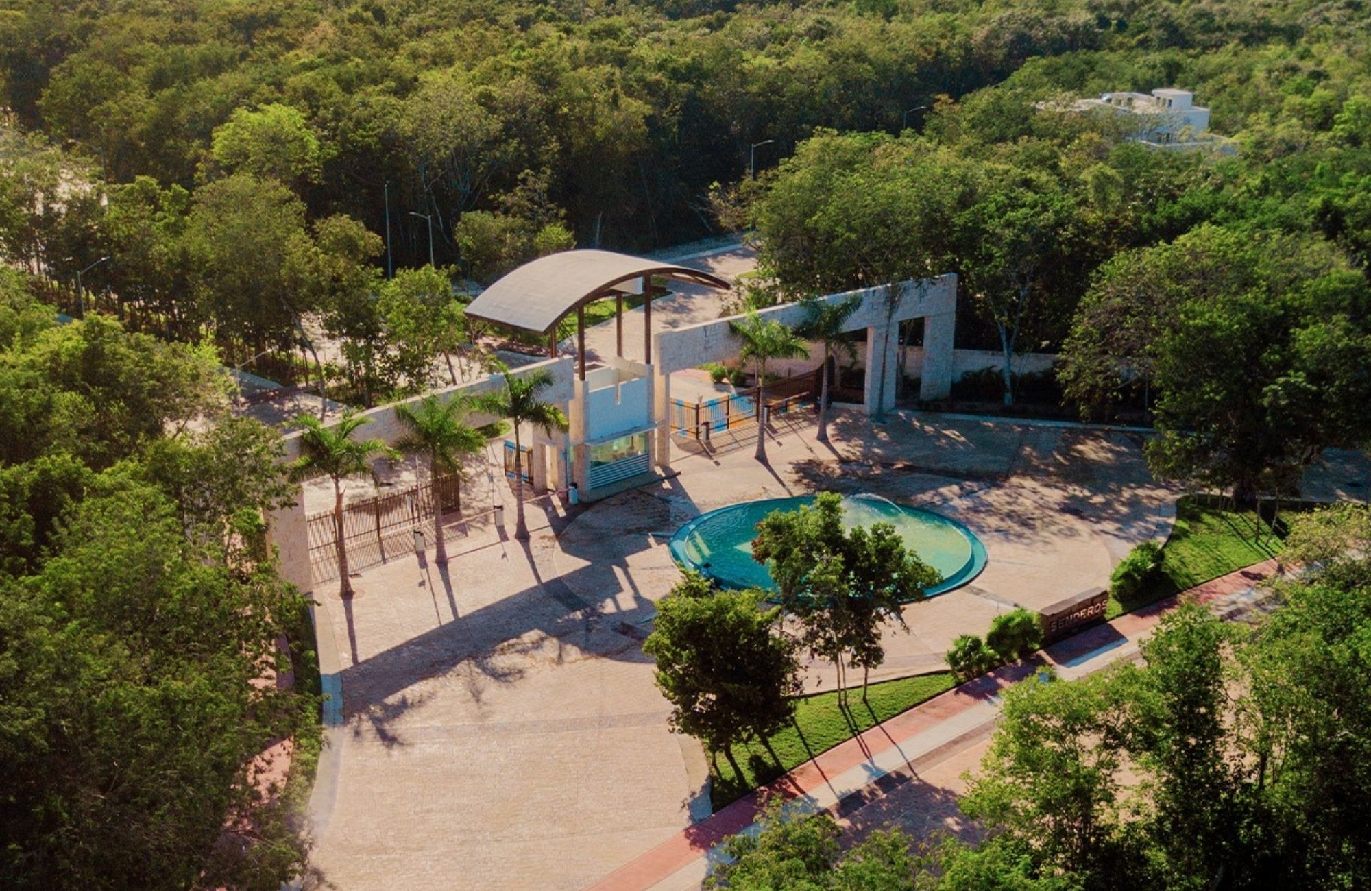 Macrolote dentro de un exclusivo residencial con amenidades, en venta&nbsp;