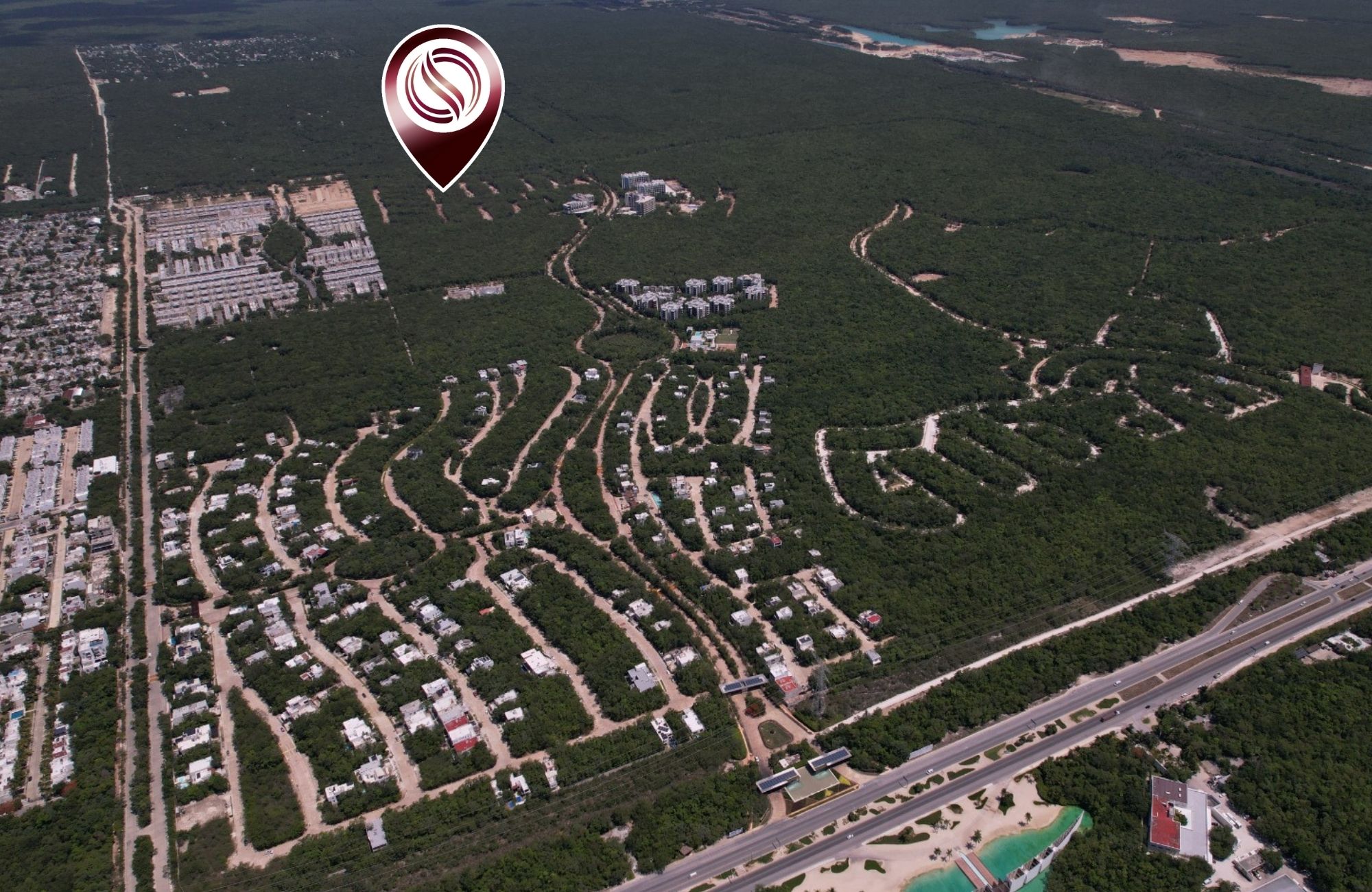 Lote multifamiliar en Comunidad privada, en venta Playa del Carmen.