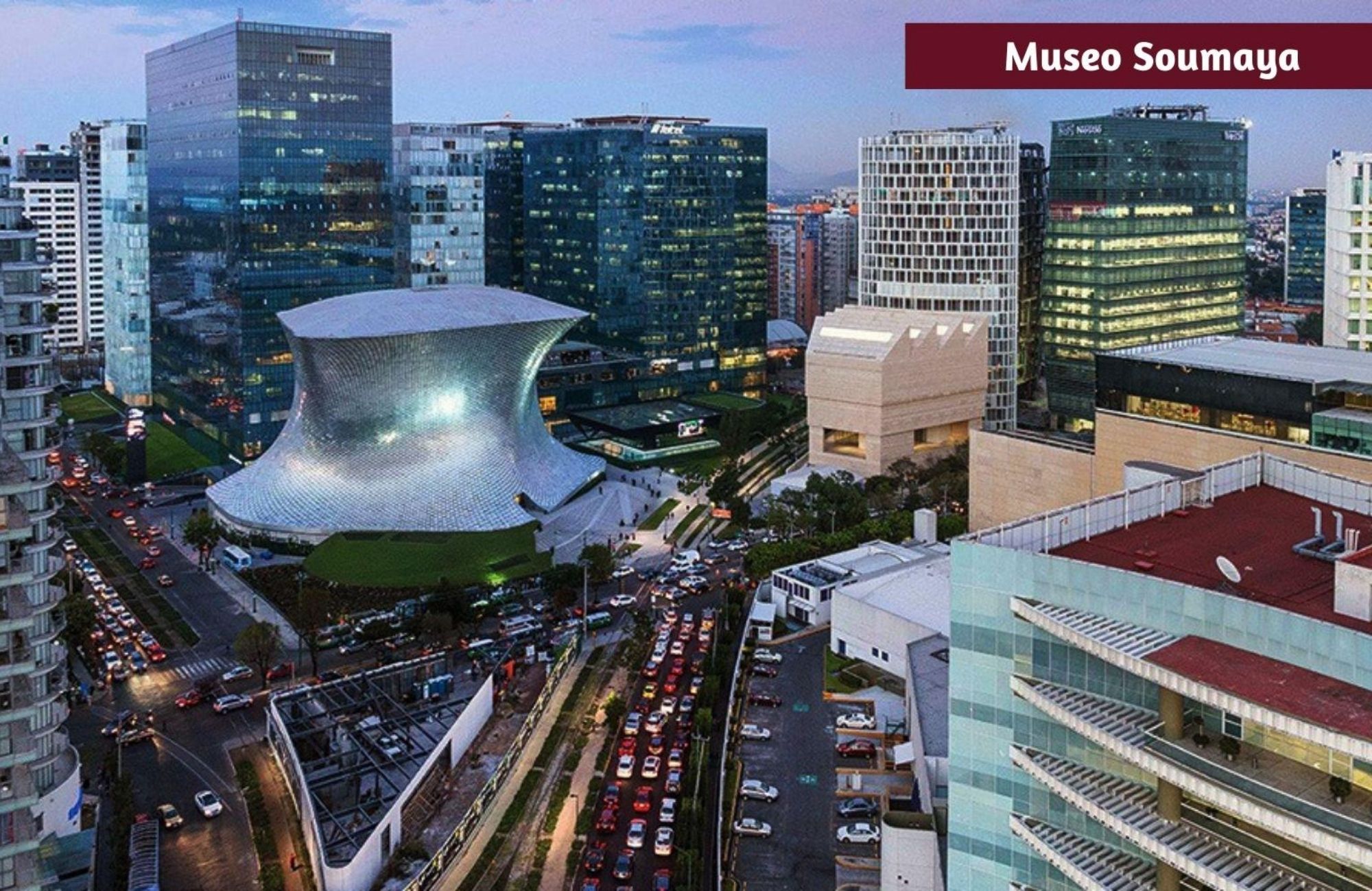 Edificio con locales comerciales en esquina en venta en Polanco, CDMX