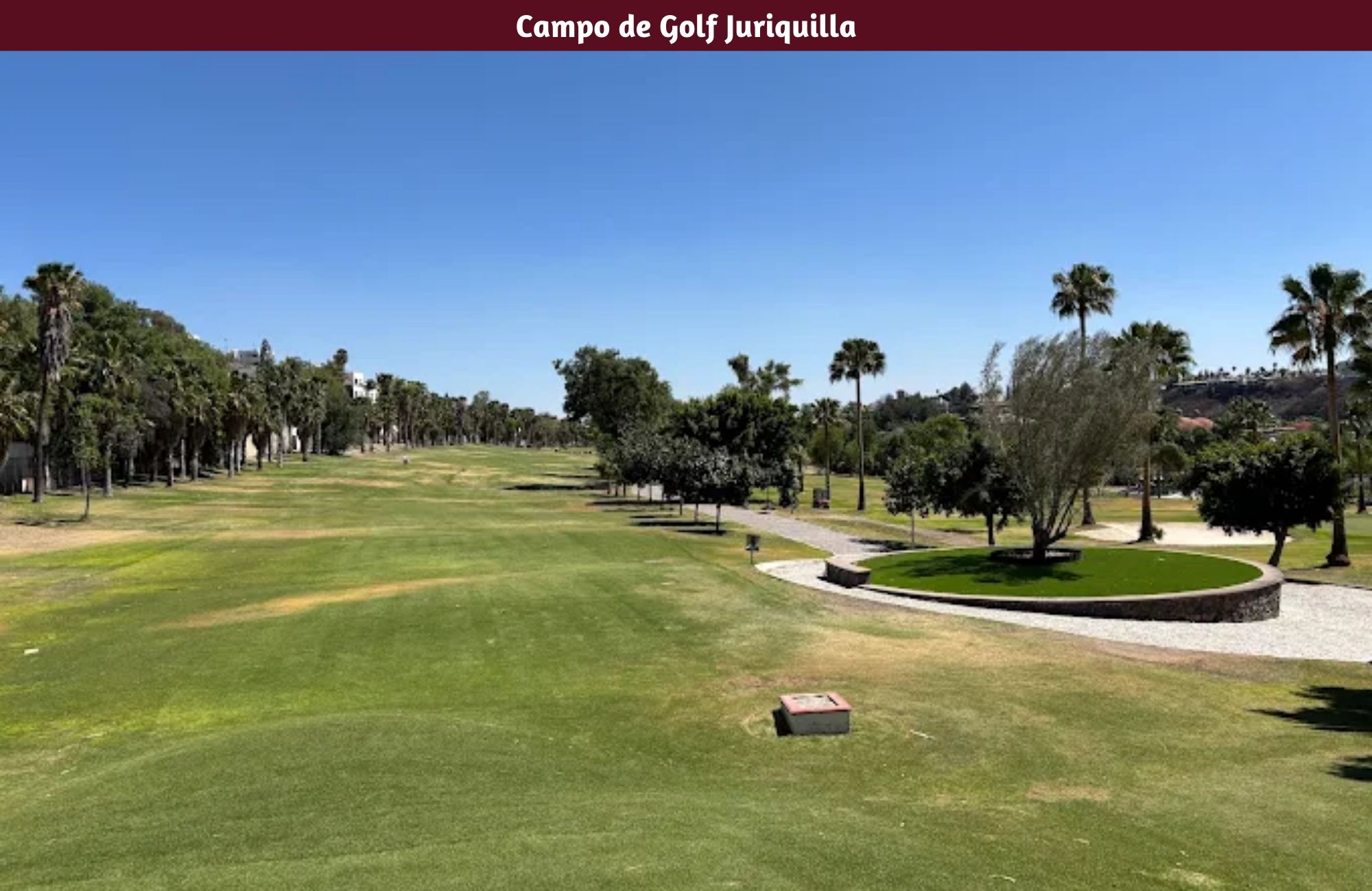 Macrolote uso mixto de 2,408 m2 en venta, en la entrada de Juriquilla.