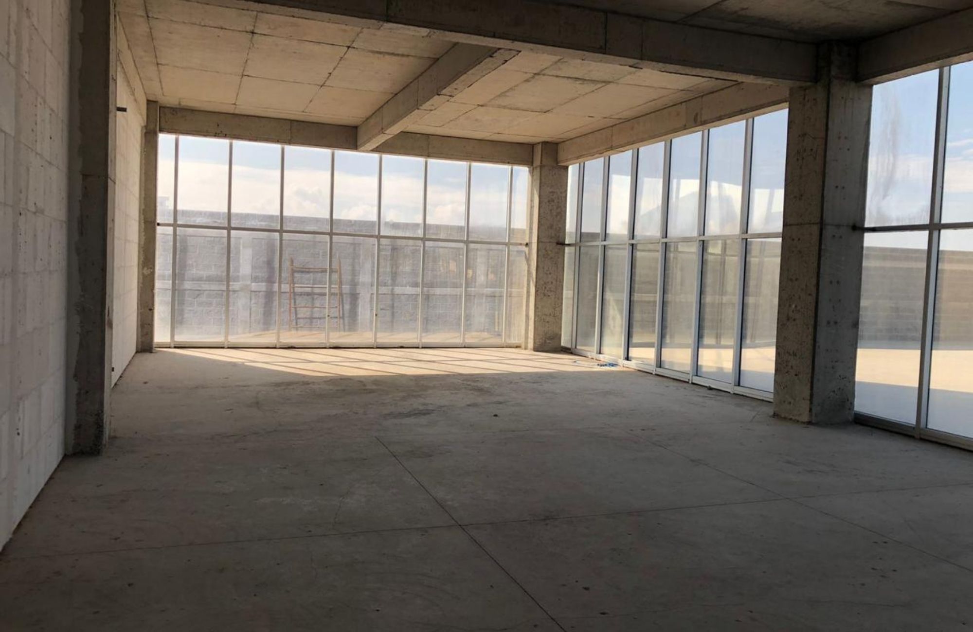 Local comercial en planta baja, en venta, El Campanario, Quer&eacute;taro
