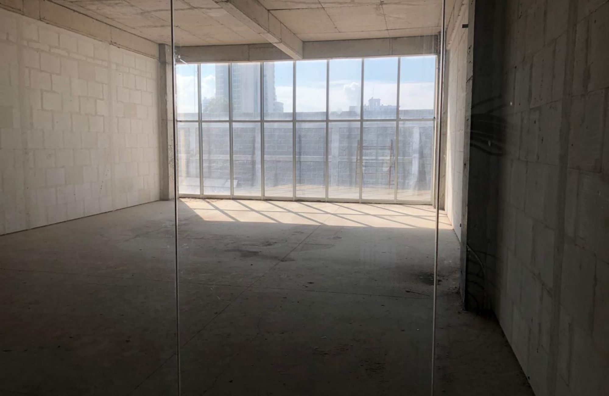 Local comercial con potencial terraza, en venta, El Campanario, Quer&eacute;taro