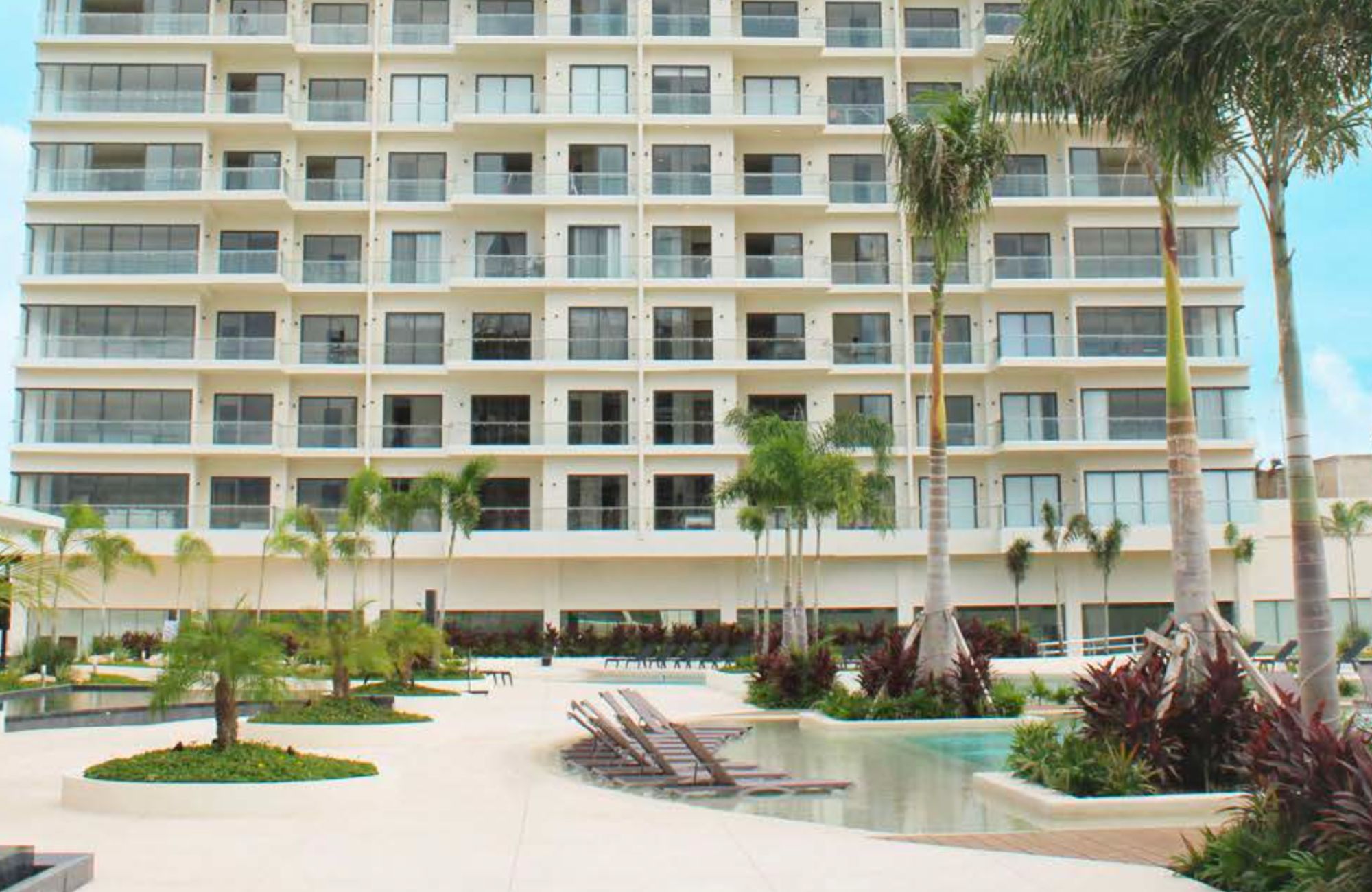 Local comercial dentro de un desarrollo, en venta, Huayac&aacute;n, Canc&uacute;n