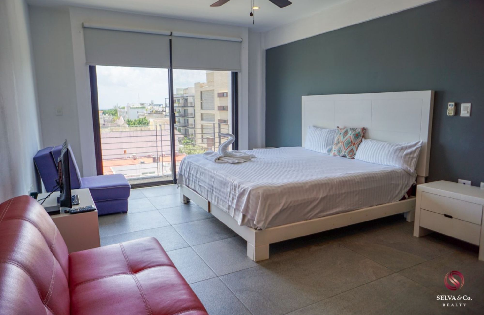 Hotel en operaci&oacute;n con 22 estudios, en venta, Centro, Playa del Carmen.