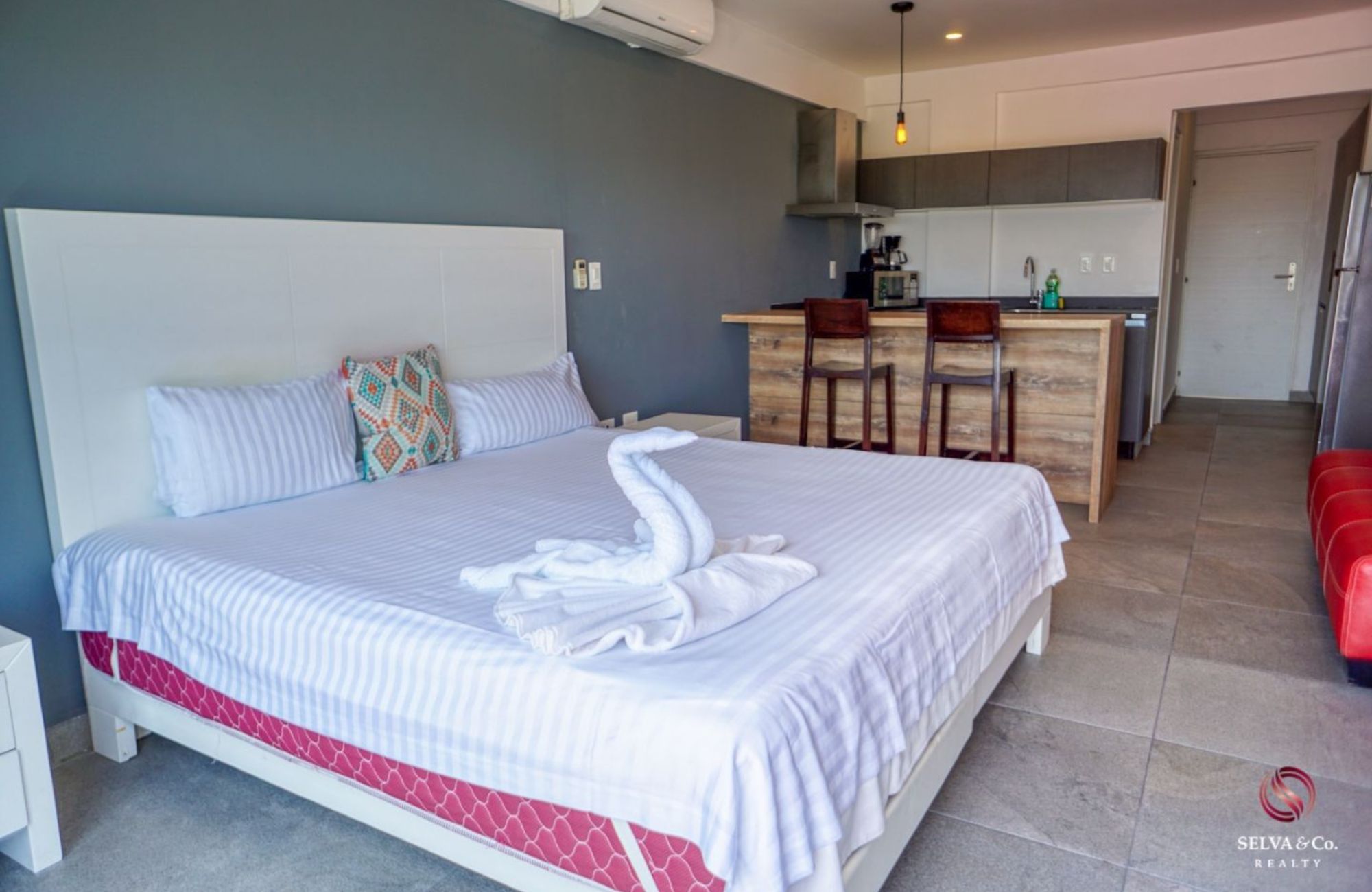 Hotel en operaci&oacute;n con 22 estudios, en venta, Centro, Playa del Carmen.