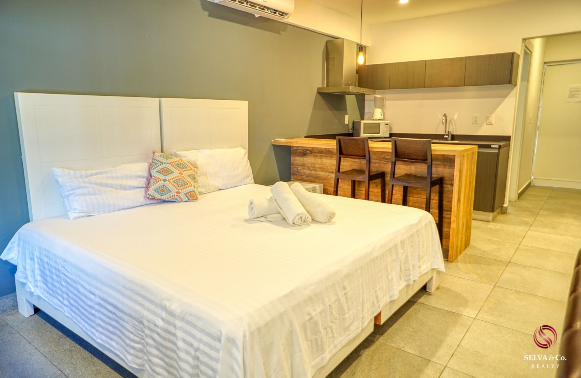 Hotel en operaci&oacute;n con 22 estudios, en venta, Centro, Playa del Carmen.