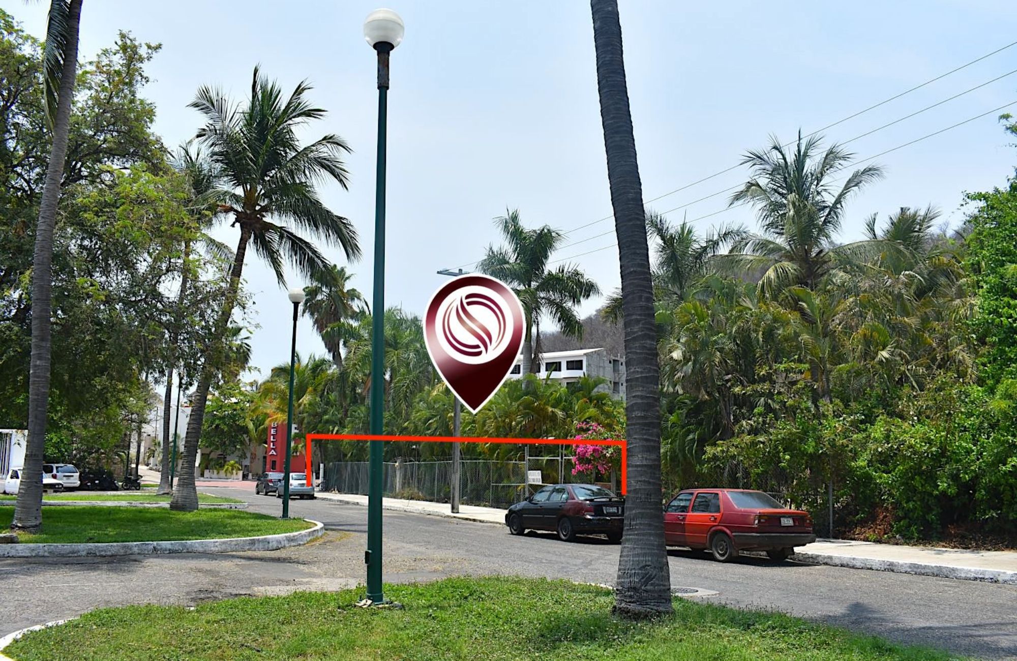 Terreno hotelero a solo 300 metros de la playa, en venta