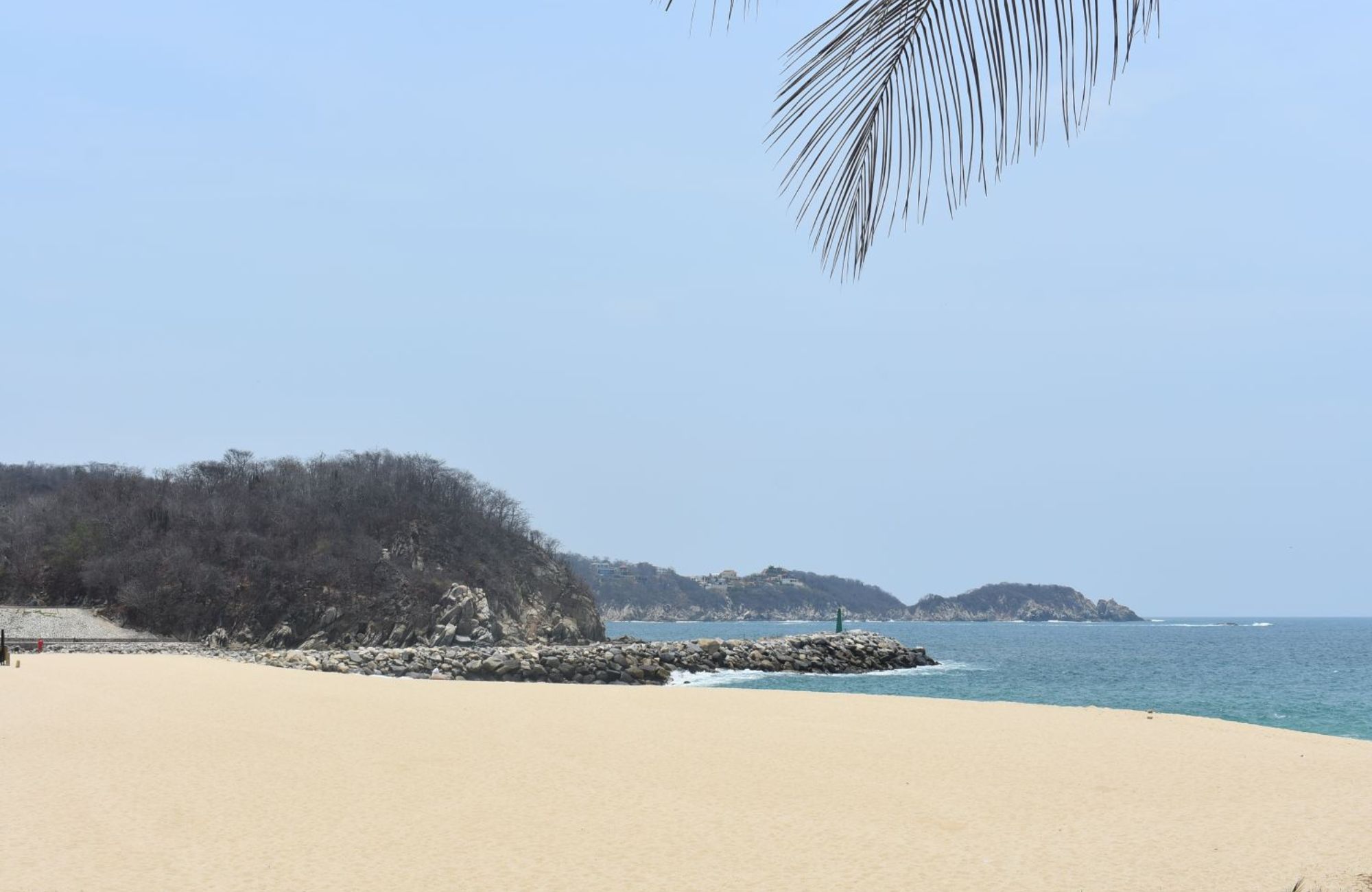 Terreno hotelero a solo 300 metros de la playa, en venta