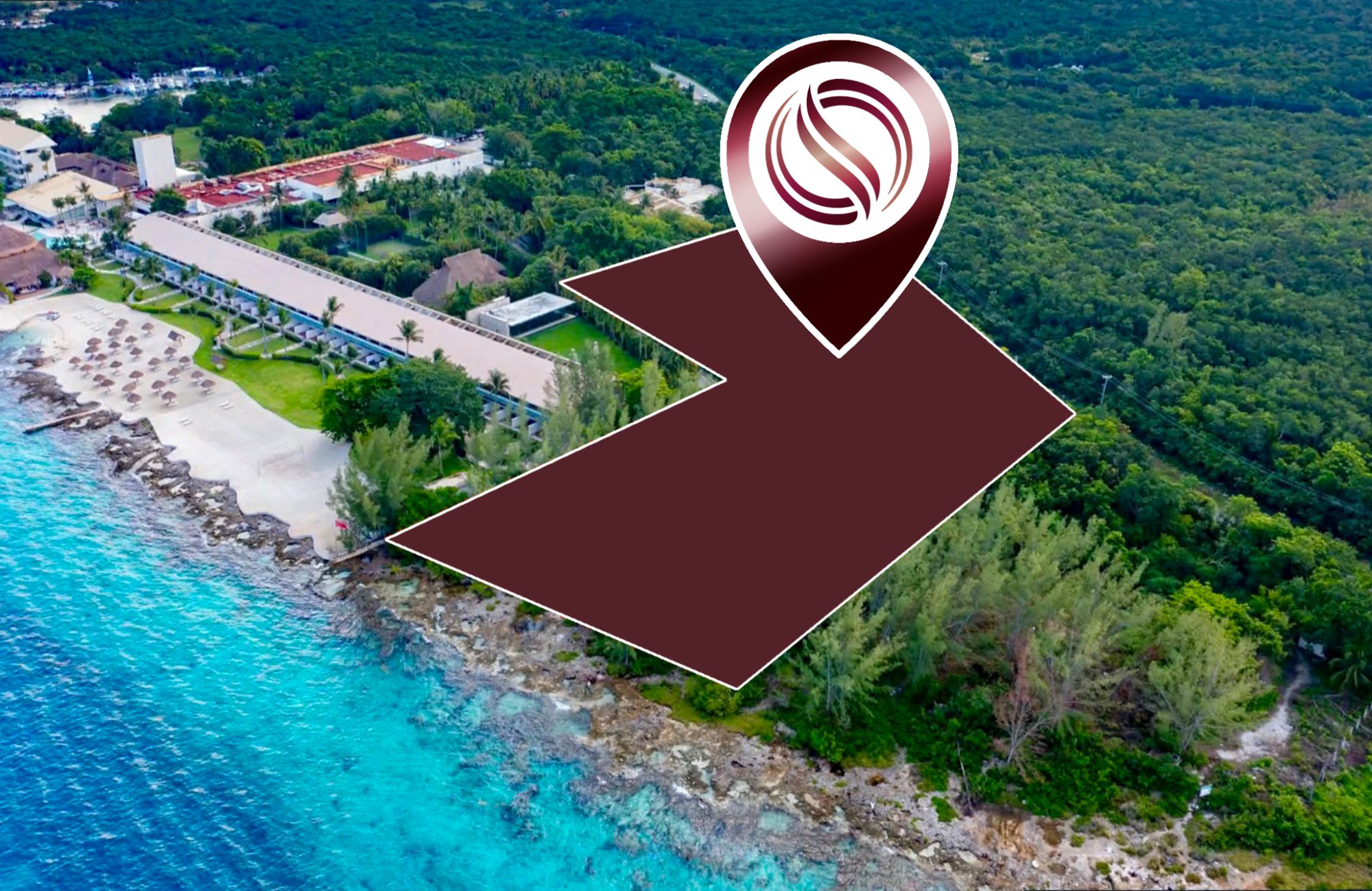 Macrolote comercial mixto frente al mar, en venta