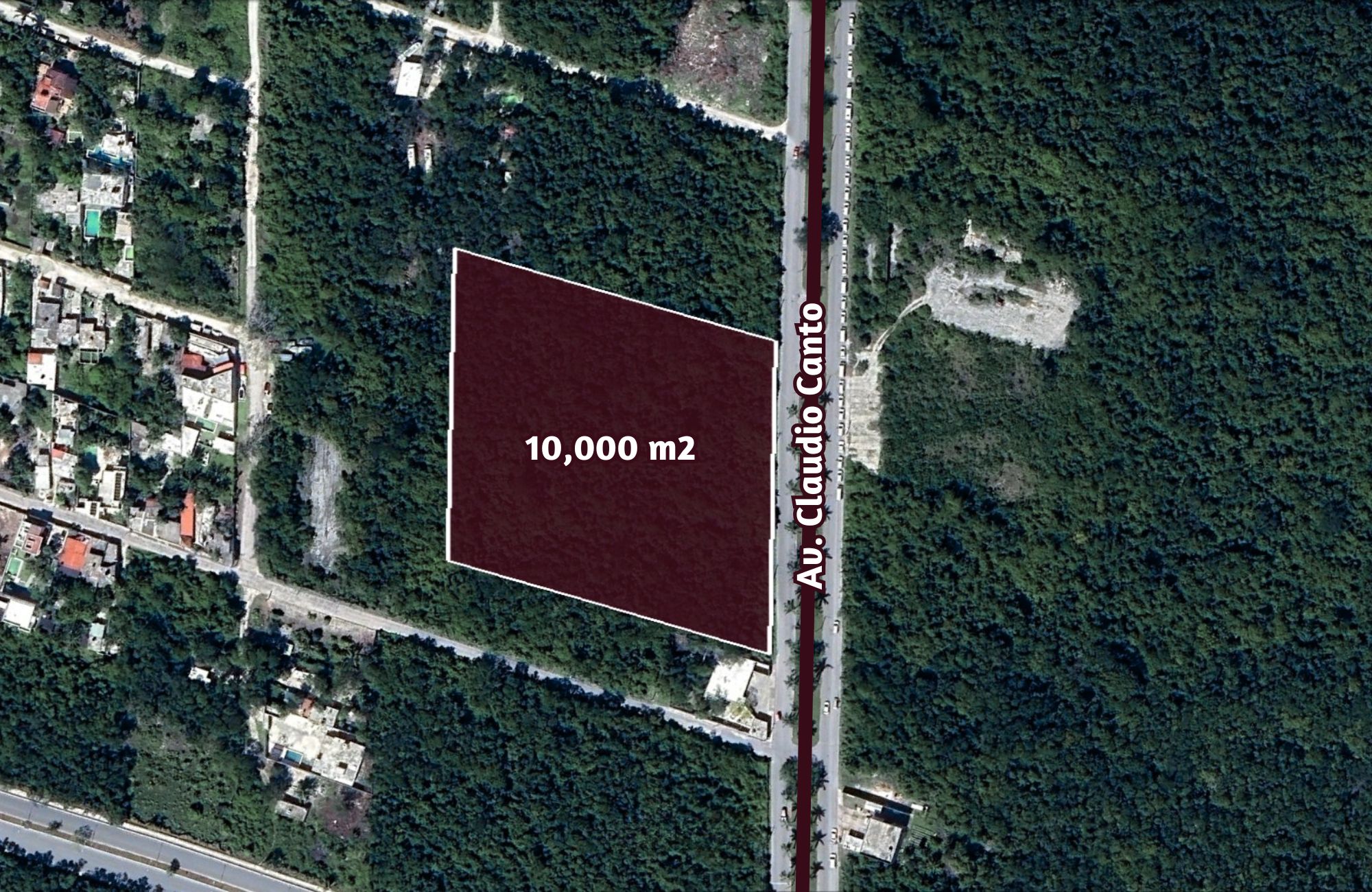 Lote mixto de 10,000 m2 a 800 metros de Puerta Maya, en venta