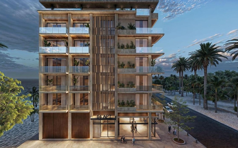 Local comercial, sobre la 5ta avenida, a pocos metros del mar, en venta