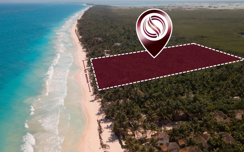 Macrolote multifamiliar frente al mar, con doble acceso, en venta