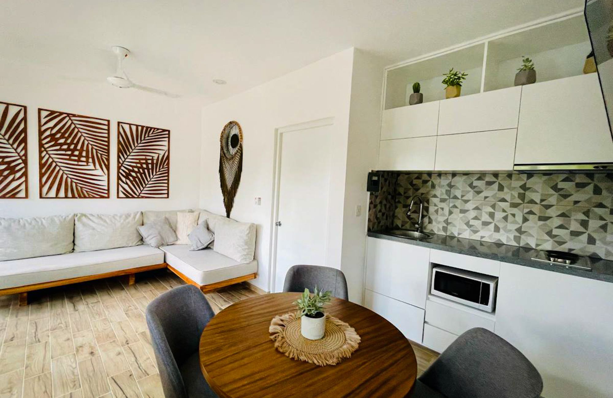 Residencia boutique de 6 habitaciones rodeado de jardines, equipado, en venta