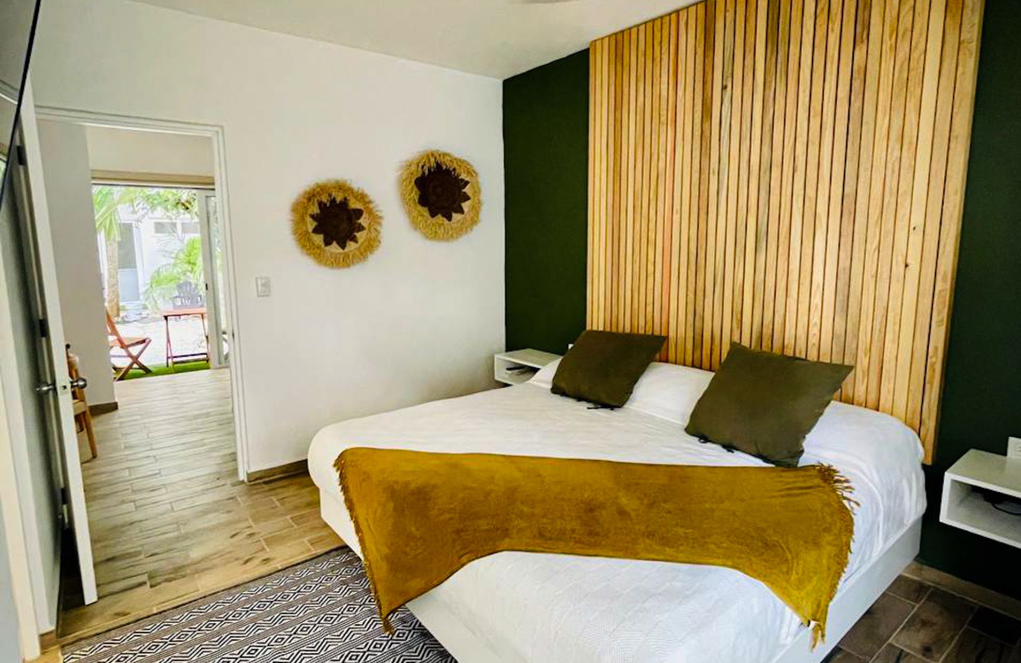 Residencia boutique de 6 habitaciones rodeado de jardines, equipado, en venta