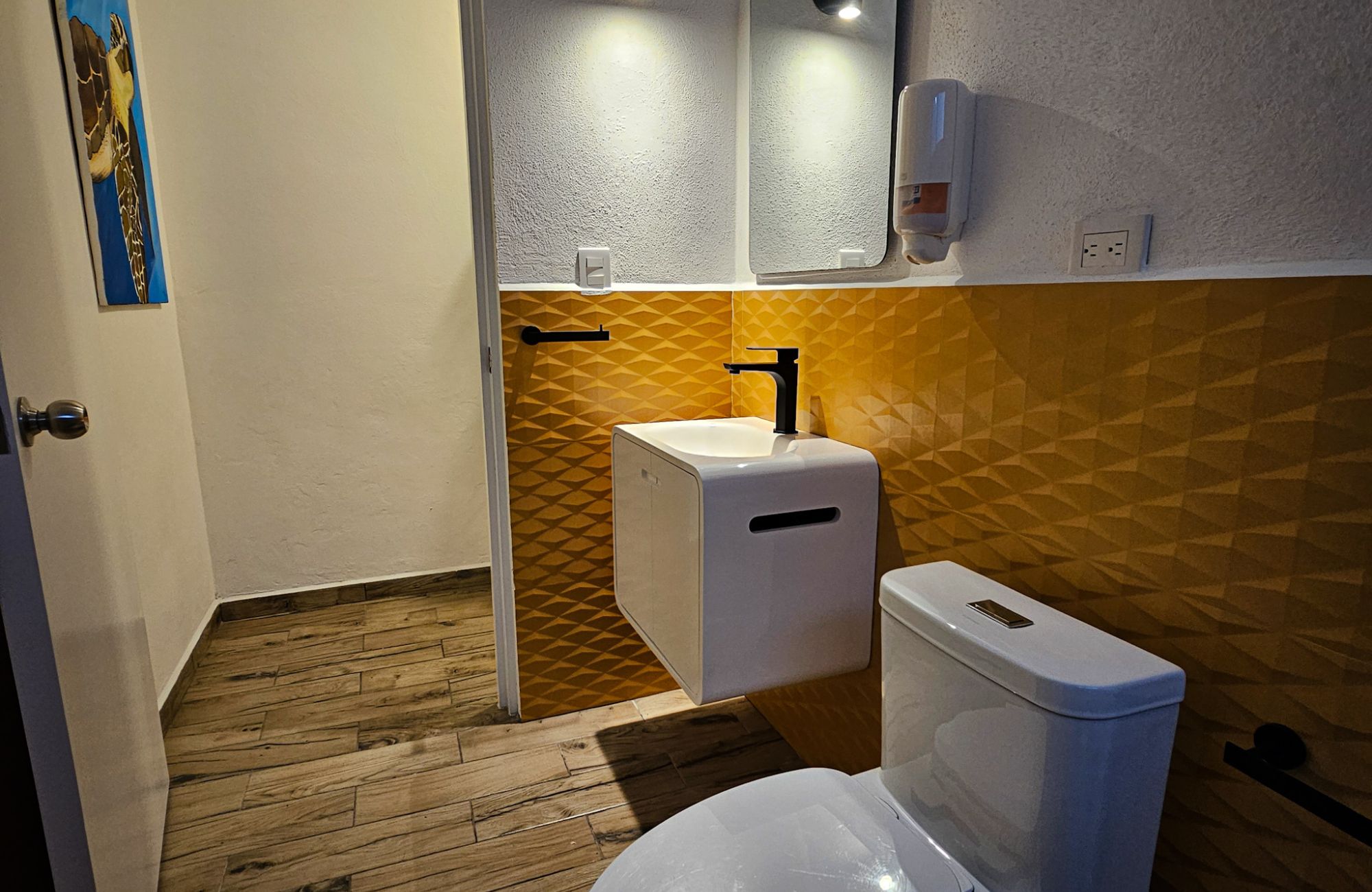 Residencia boutique de 6 habitaciones rodeado de jardines, equipado, en venta