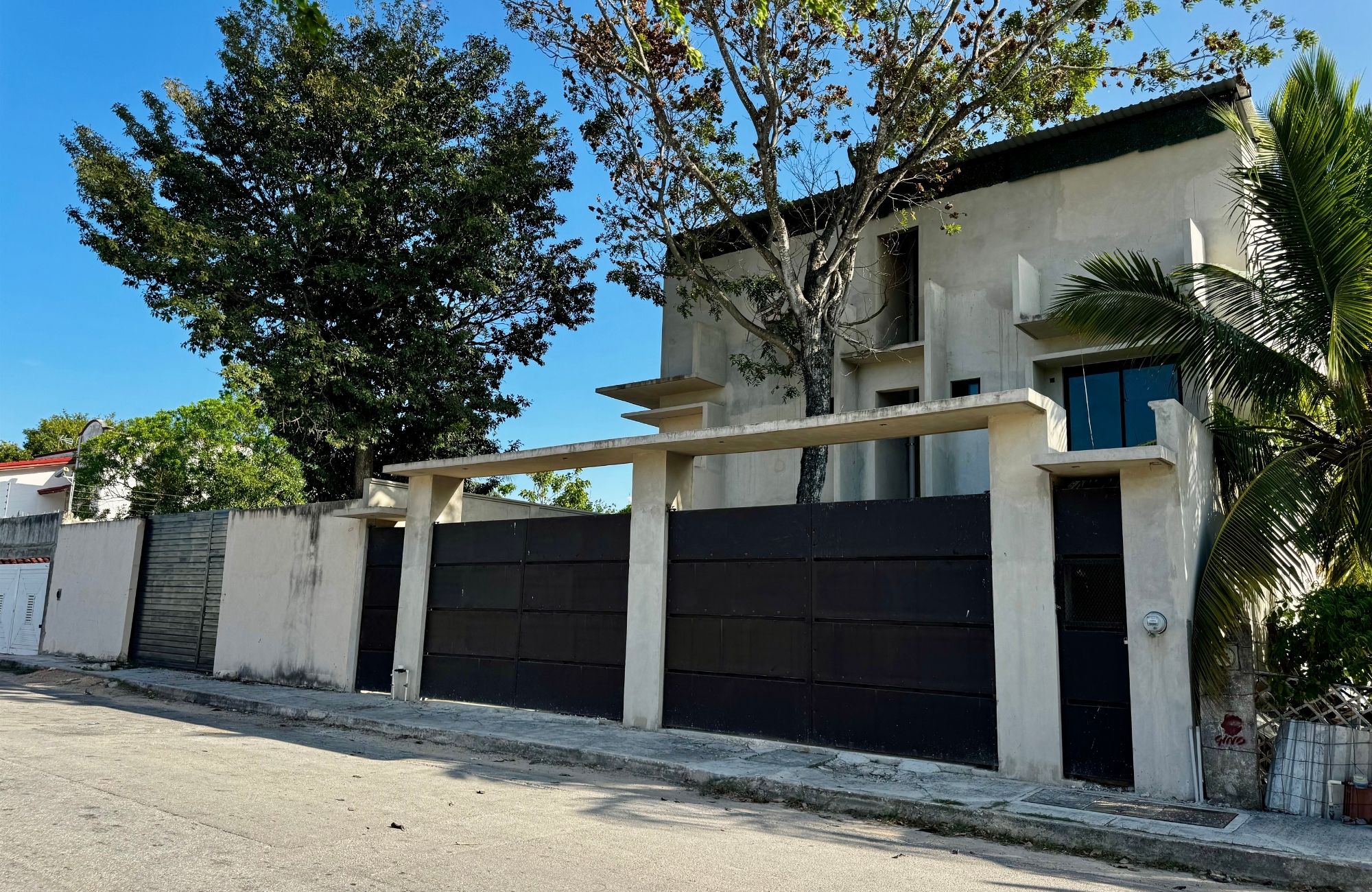 Edificio 12 estudios de 45 m2 cada uno, en obra gris, en venta