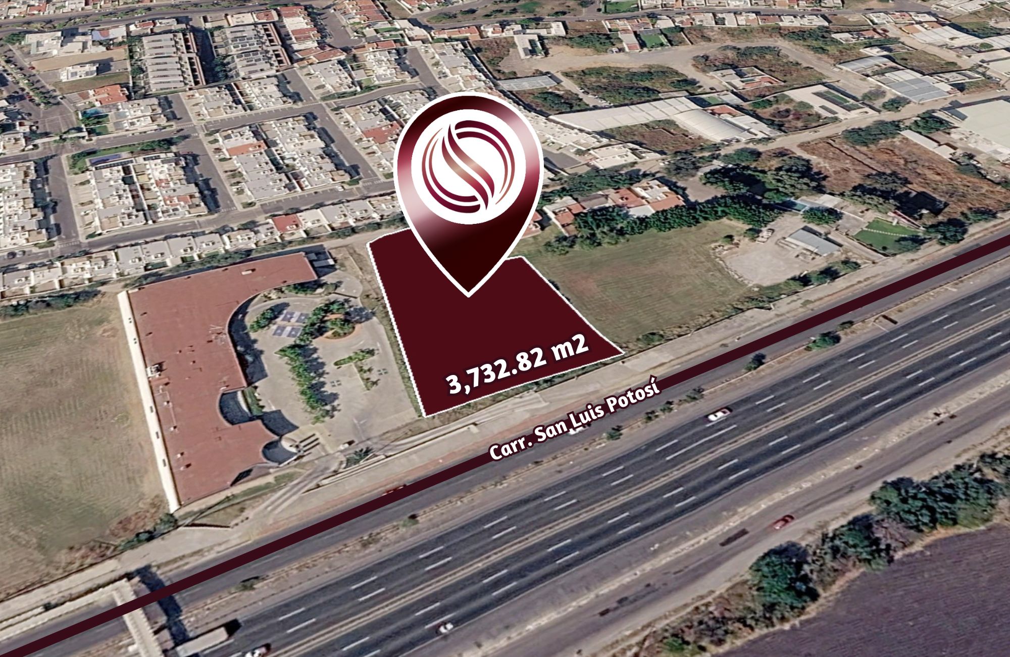 Macrolote de 3,590 m2 uso mixto, en zona comercial, en venta Quer&eacute;taro.