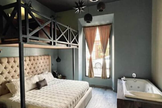 Exclusivo Hotel Boutique con terraza, en venta en el Coraz&oacute;n de Quer&eacute;taro