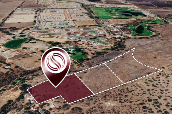 Lote comercial en campo de golf, vi&ntilde;edos, en venta, San Miguel de Allende.