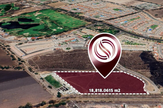 Lote de 12,049 m&sup2; en comunidad cerrada con campo de golf, en venta, San Miguel de Allende.