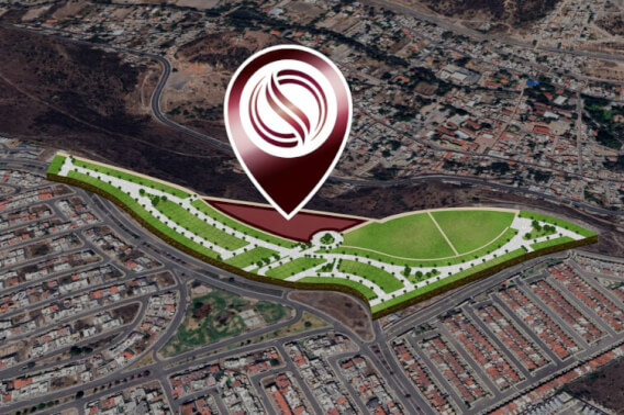 Multifamily lot of 9,407 m2 overlooking the golf course, Queretaro.